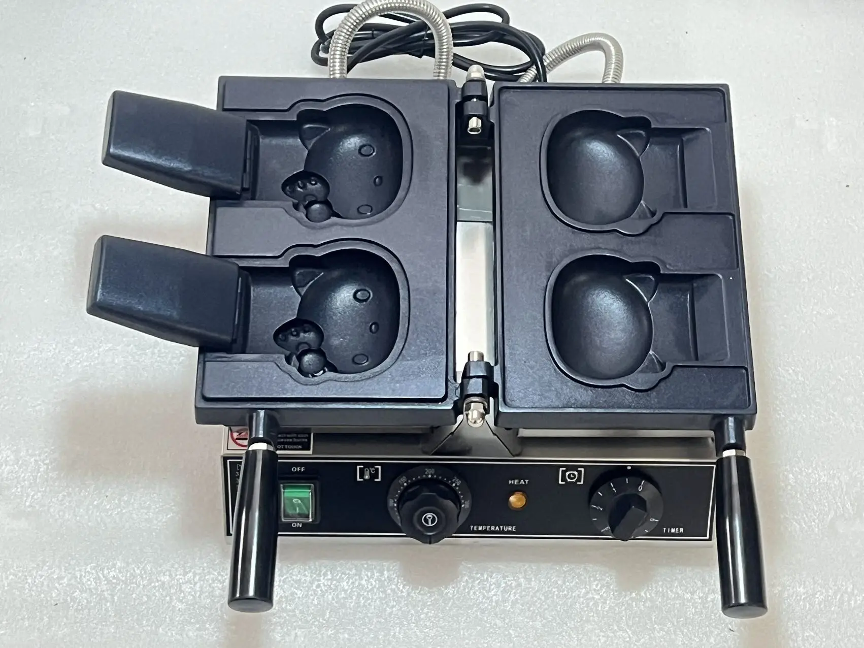Commercial 2 Pcs Cat Shape Waffle Maker Non-stick Pan Ice Cream Taiyaki Kitty Waffle Maker 1500w Electric Waffle Making Machine