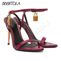 Women's Metal Heel One-Strap Sandals Round Toe Stiletto Heels Metal Buckle Textured High Heel Sandals Temperament Fashion Sandal