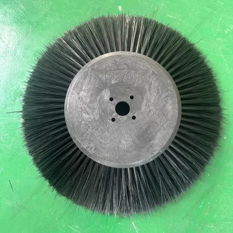 General-purpose Ride-on Electric Sweeper with Side Brushes, Main Brushes, Cleaning Vehicle, Roller Brushes, and Disc Brushes.