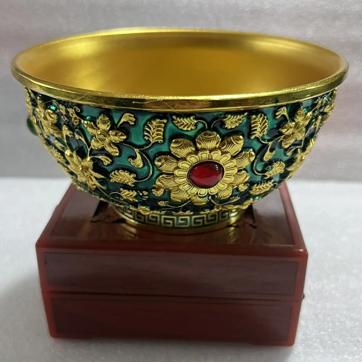 

Annual Cloisonne Transshipment Flowers Blossom Rich Copper Gilded brass with gold plating Bowl Gifts Home Decorations Ornaments