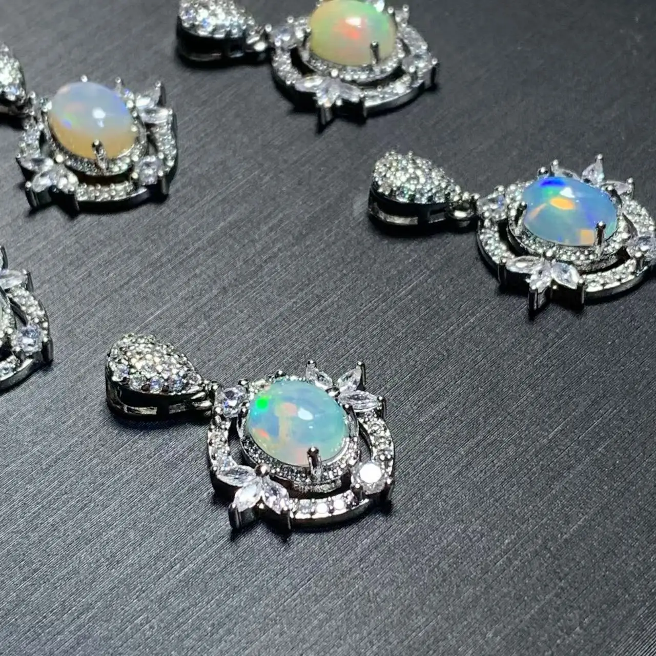 

ОВАЛ натуральный опал кулон ожерелье ювелирные изделия камни ручной работы оптовая продажа целебная энергия подарок счастливые ювелирные изделия