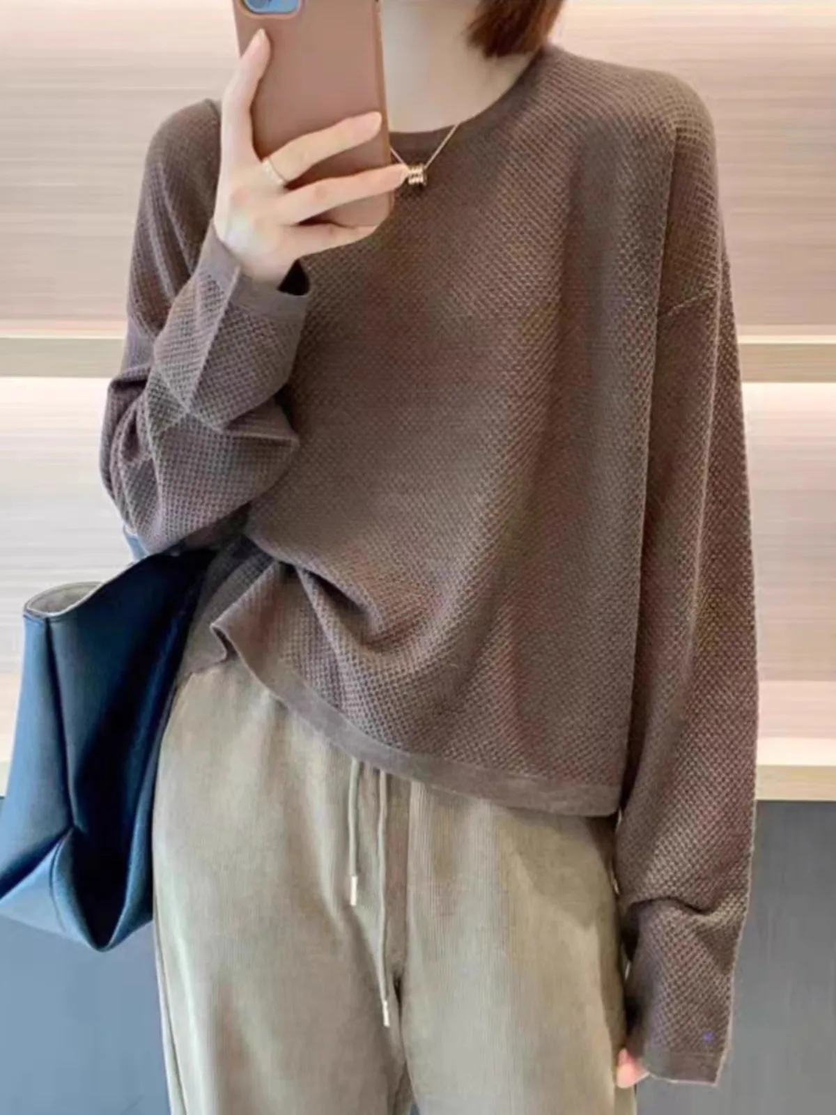 Fashion Korean honeycomb needle loose cashmere sweater women\'s spring and autumn thin crewneck sweater wool long sleeve