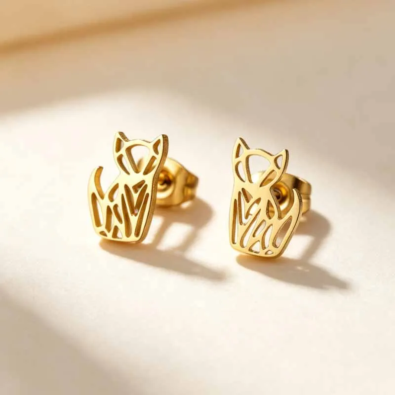 Cartoon Stainless Steel Hollow Cat Stud Earrings for Women Fashion Metal Fox Shape Earings Party Jewelry Gift Daily Wear