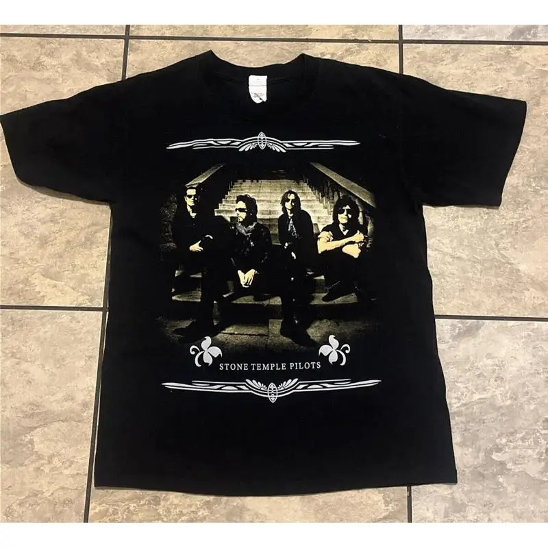 Vintage 2008 Stone Temple Pilots Concert TShirt Adult Medium M Black Mens