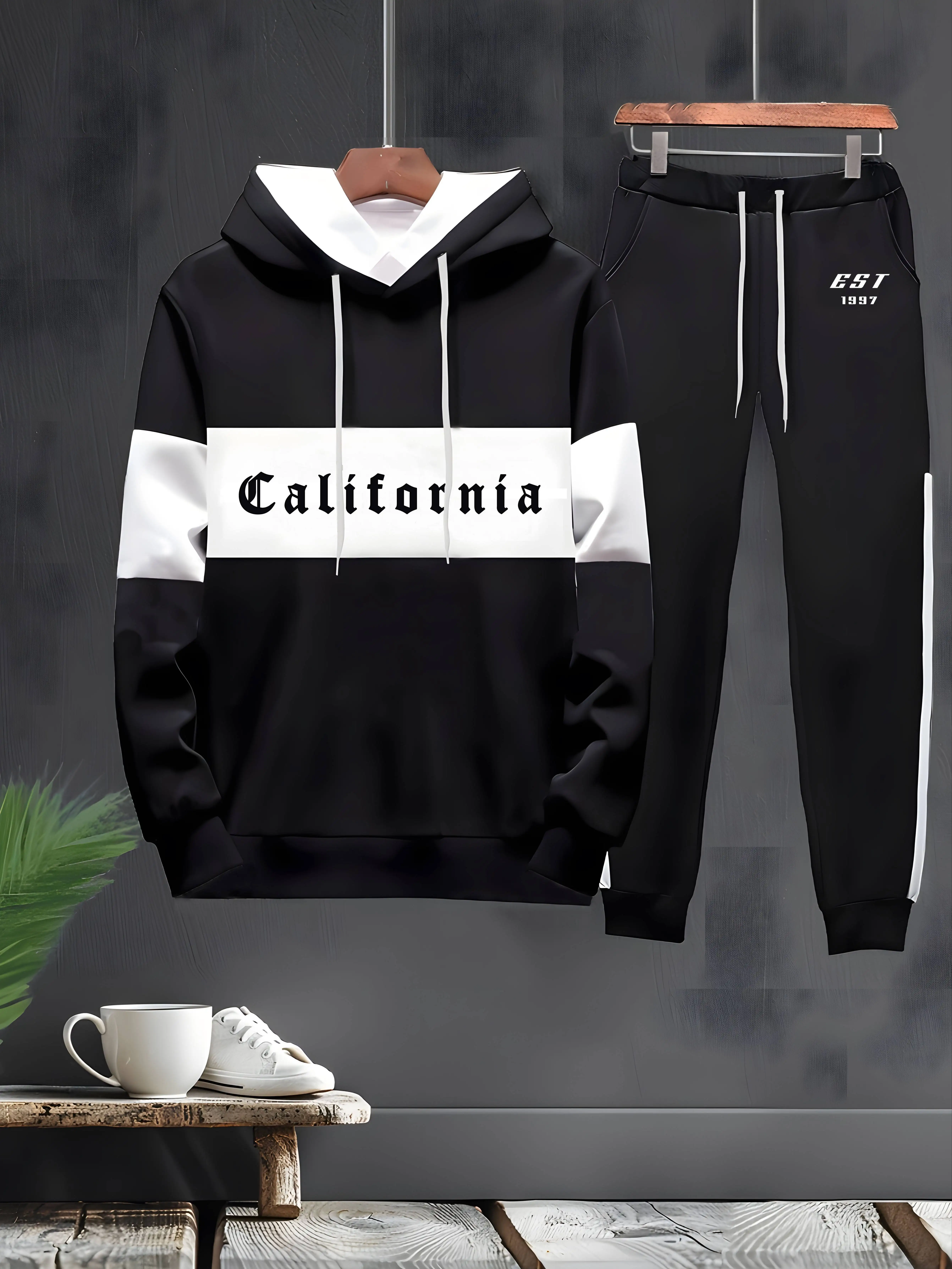 

2025-26 autumn and winter new Y2K sports suit black and white men's fashionable oversized quick drying top+pants two-piece set