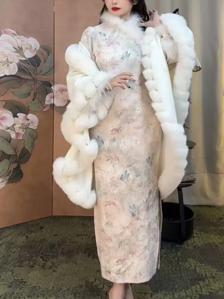 Nuovo mantello in stile cinese da donna tradizionale Chipao Cheongsam abbinato esterno autunno inverno addensare scialle mantello corto femminile