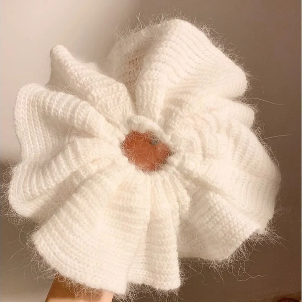 

Hair Cord Knit Hair Scrunchies Retro Gentle Hair Tie Low Ponytail Large Hairpiece Temperament