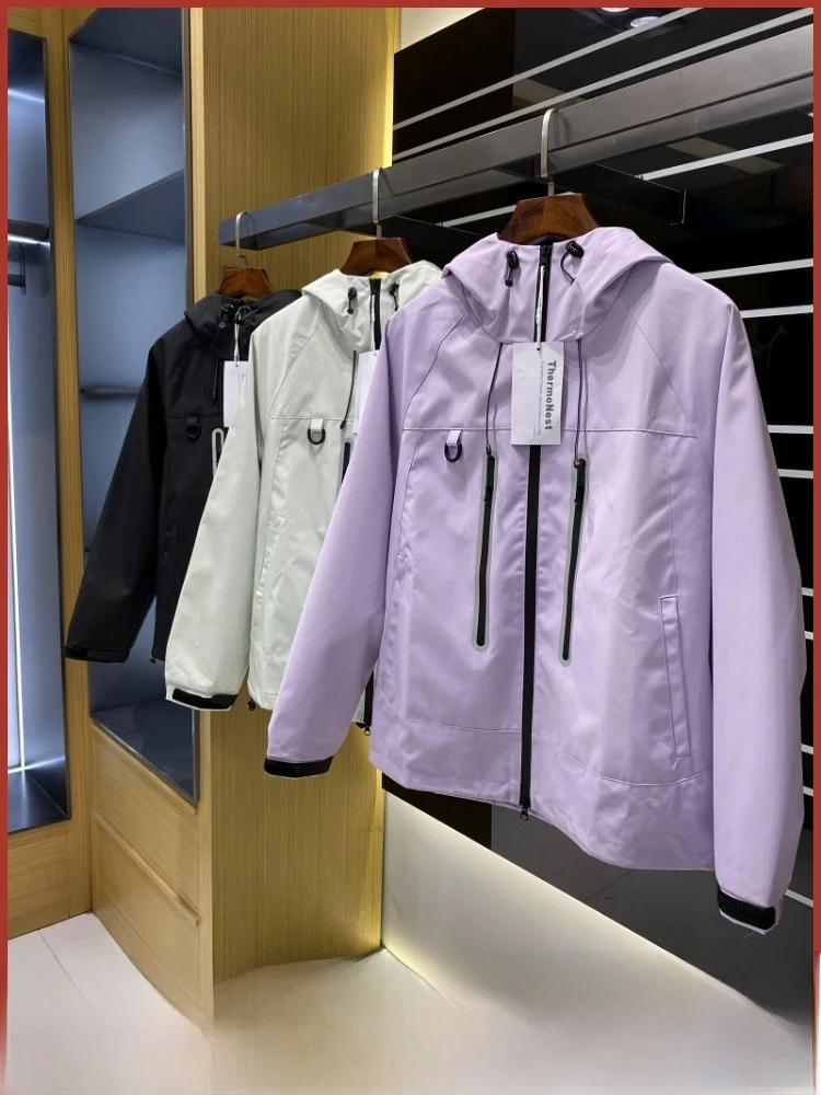 

Reflective Waterproof Outdoor Jaet Anti- Wind Youth Active Sle Long Sve Zipper Closure Hooded Windbreaker for Couples