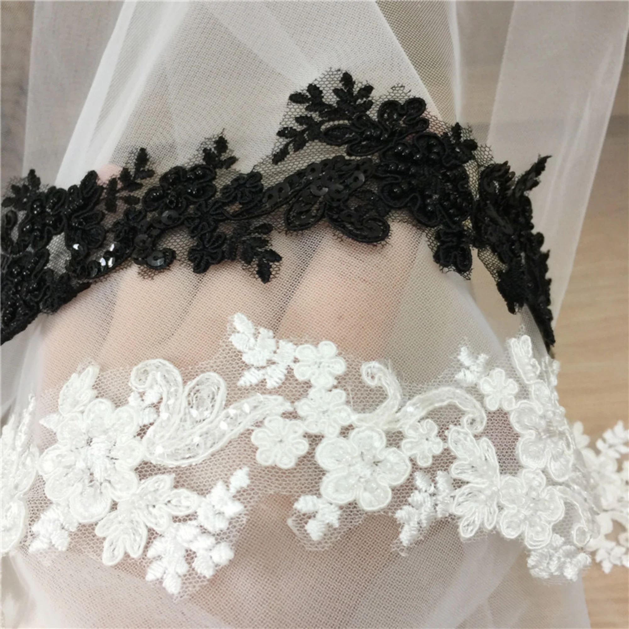 

Ширина 1,57 дюйма, свадебная кружевная отделка цвета слоновой кости, прозрачная кружевная отделка с блестками и цветком, цветочное кружево для платья своими руками