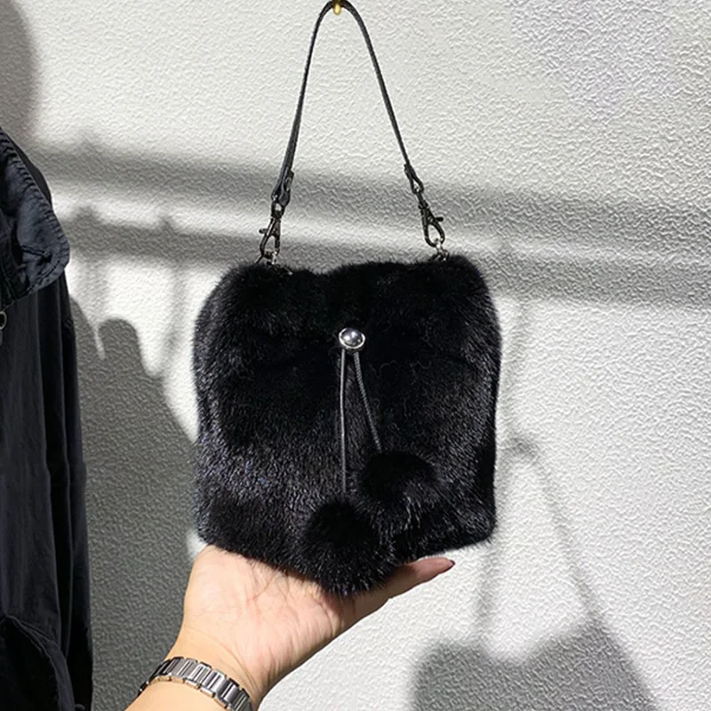 100% Real Mink Fur Handbag For Women Luxury Winter Bag Party Fur Bags For Women ,Fur Shoulder Bags