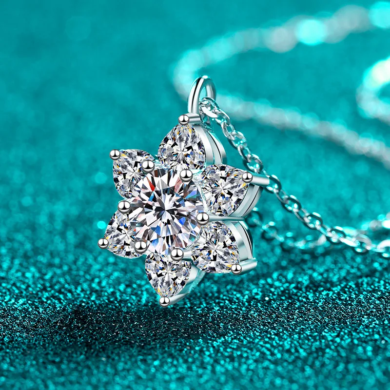 MOVESKI 925 Sterling Silver 2.8CT Snowflake/Flower Shape Moissanite Pendant Necklace for Women, Romantic Wedding Bridal Jewelry