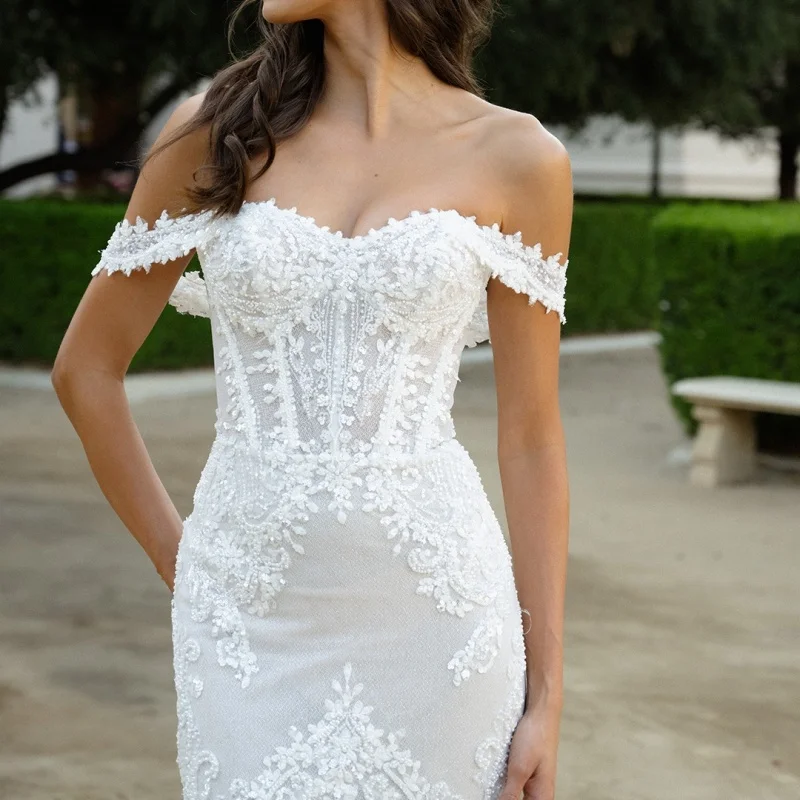 Suknie ślubne w stylu balowym, proste, w kolorze kości słoniowej, z koronkowymi aplikacjami kwiatowymi, dekoltem w serce, o kroju rybki, z odkrytymi plecami, szyte na miarę, Robe De