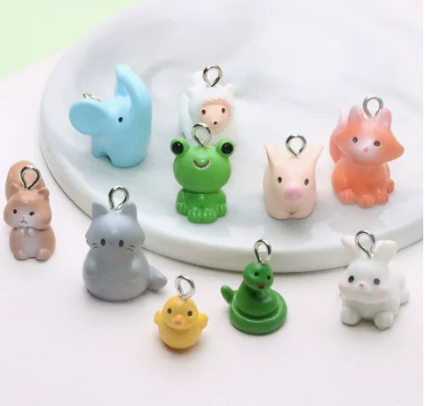 10pcs Resin animals koalas elephants squirrels Necklace Charms for Handbags Key Chain Accessories DIY Jewelry Making Gifts