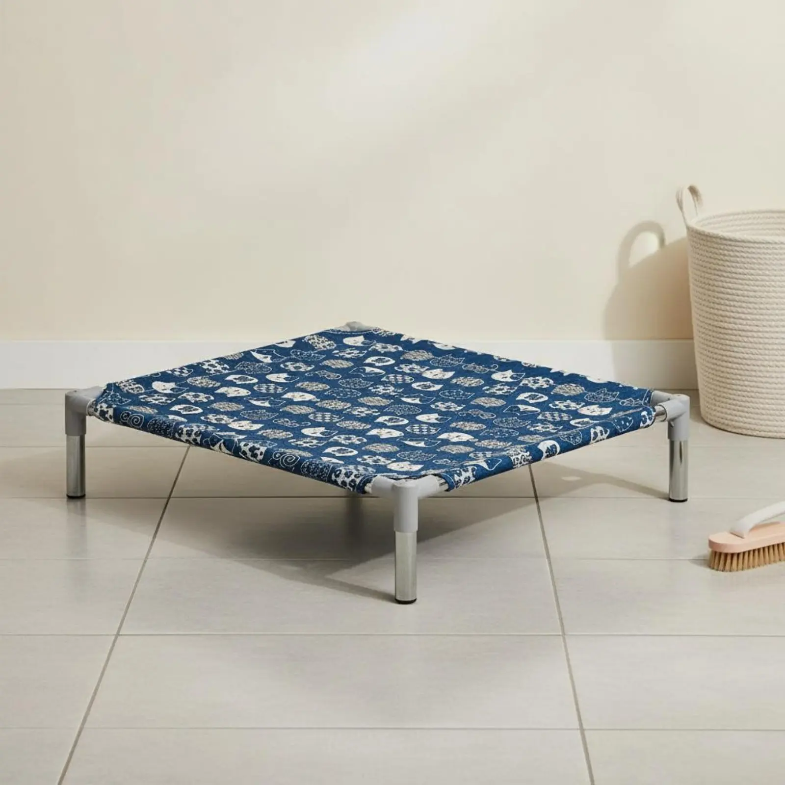 

Elevated Dog Bed Removable and Cleanable Elevated Pet Bed Raised Dog Cot Moisture-Resistant Raised Pet Cot Portable for Felines