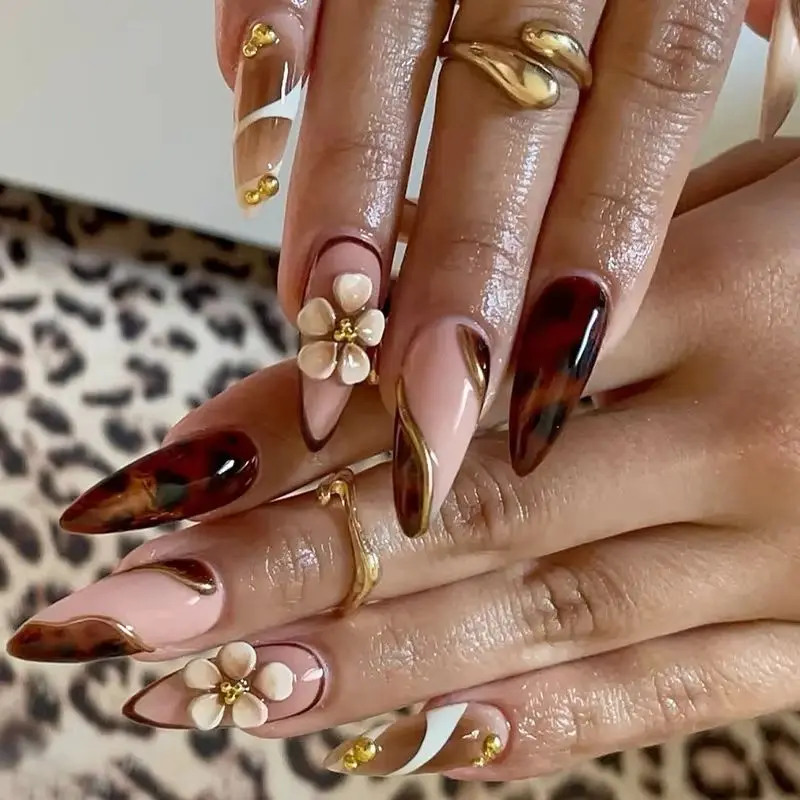 

24PCS Golden Lines French Press on False Nails Autumn Winter 3D Flowers Fake Nails for Women Leopard Print Almond Wearable Nails