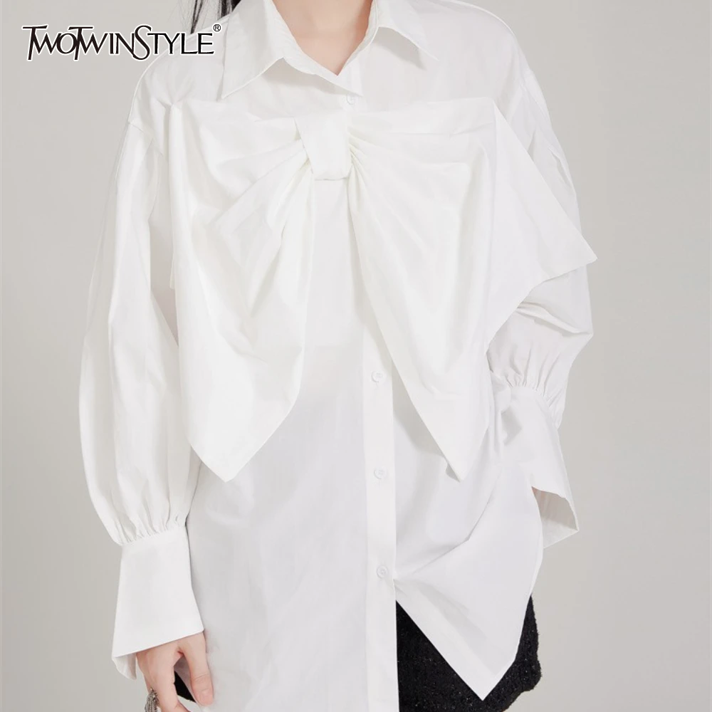 

TWOTWINSTYLE White Spliced Bow Basics Shirt Female Lapel Long Sleeve Loose Temperament Women's Shirts Autumn Style Fashion New