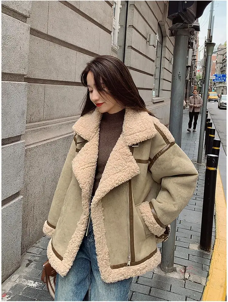 เสื้อแจ็คเก็ตเท็ดดี้โอเวอร์ไซส์สำหรับผู้หญิง ฤดูหนาวปี 2025 เสื้อโค้ทขนเทียม ปกขนสัตว์เทียม เสื้อแจ็คเก็ตทรงหลวมสำหรับผู้หญิง เสื้อโค้ทขนแกะหนานุ่ม