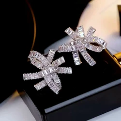 Korean New Fashion Bow Shaped Stud Earring for Women Bling Charm Inlaid Zircon Bowknot Earring Wedding Engagement Jewelry Gifts