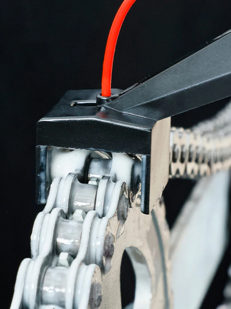 AliExpress APWIKOGER Motorcycle Chain Lube Applicator Mess-Free Chain Wax Chain Cleaner Attachment Motorcycle Chain Oiler Spray Gear for Motorcycle