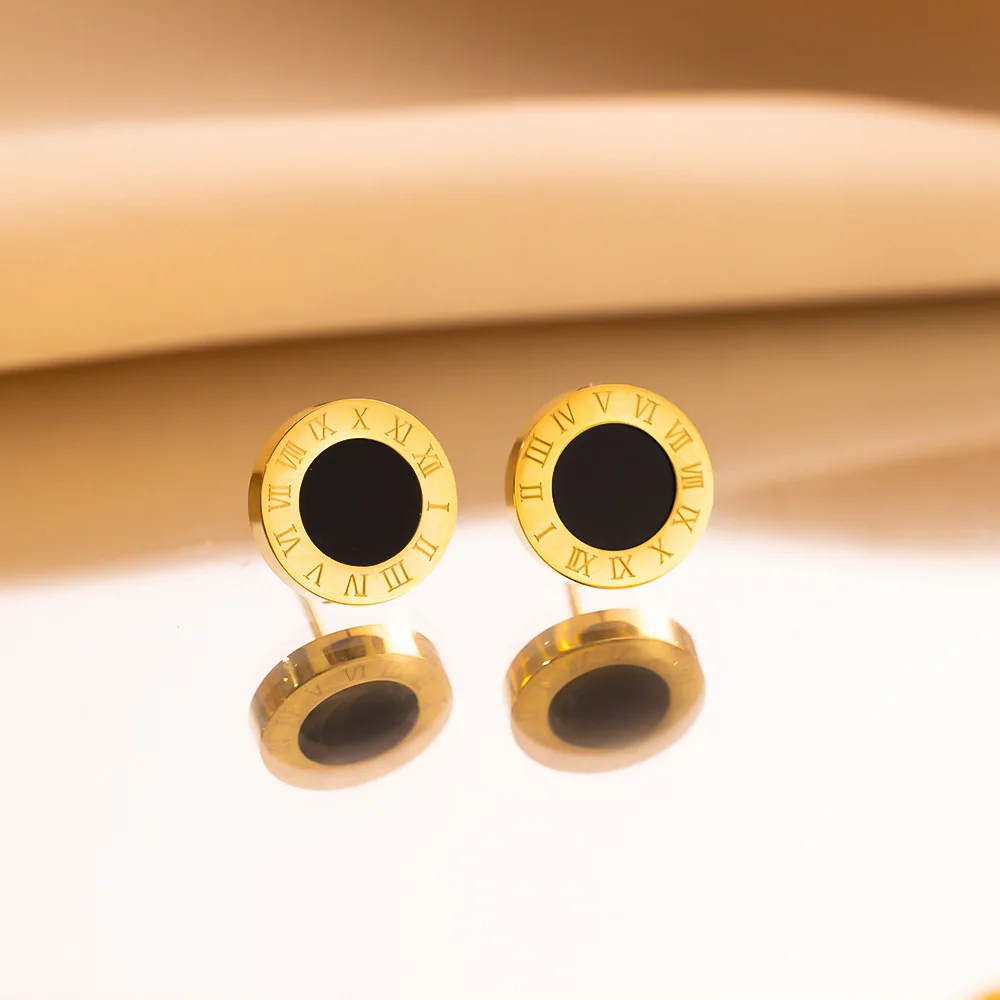 Klassische Luxus-Ohrstecker mit römischen Ziffern, Roségold-plattierter Edelstahl, anlaufgeschützt, Damenschmuck – Detail 3