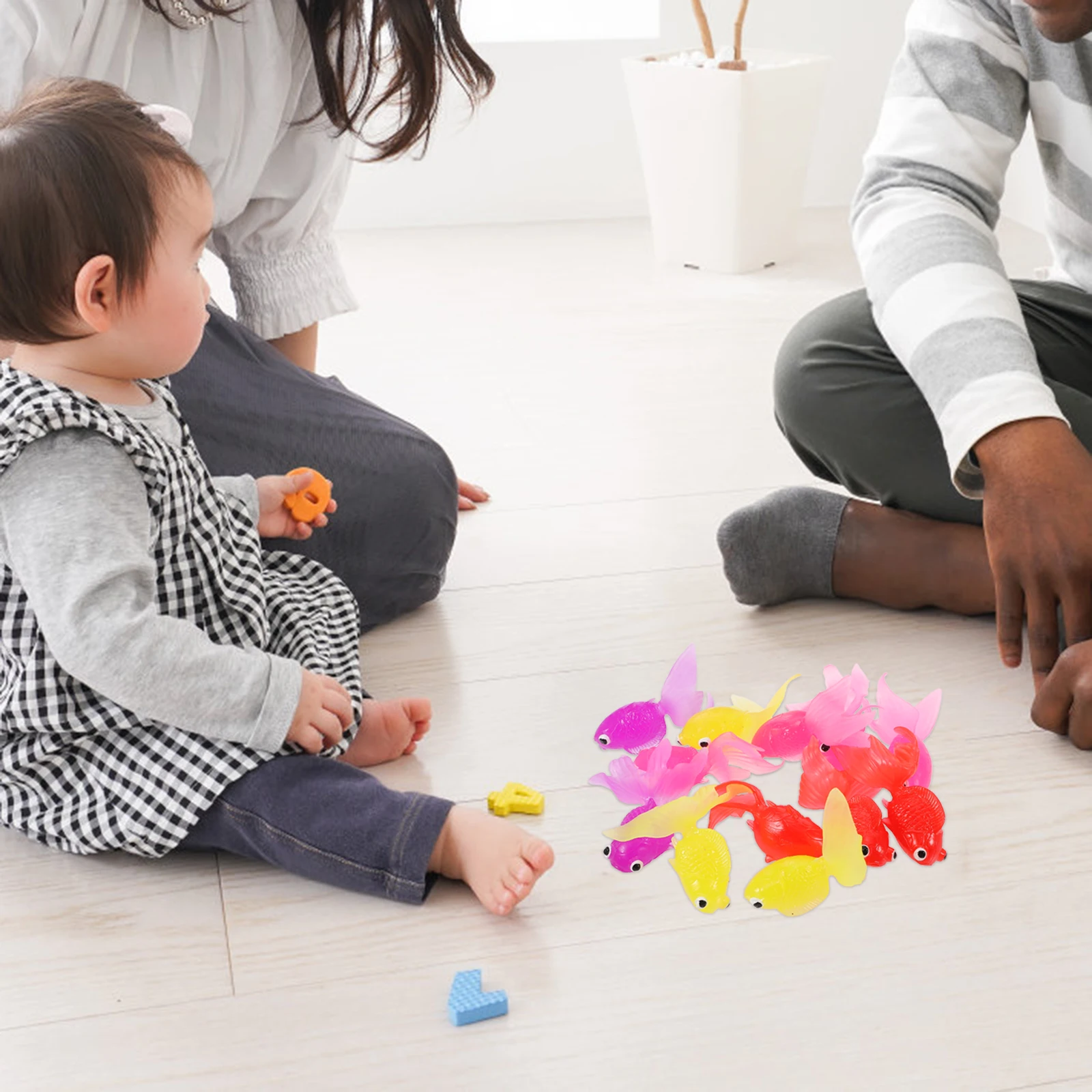 

12 Pcs Realistic Figures for Kids Soft Rubber Toys Color Recognition Play Promote Imagination Party Favors