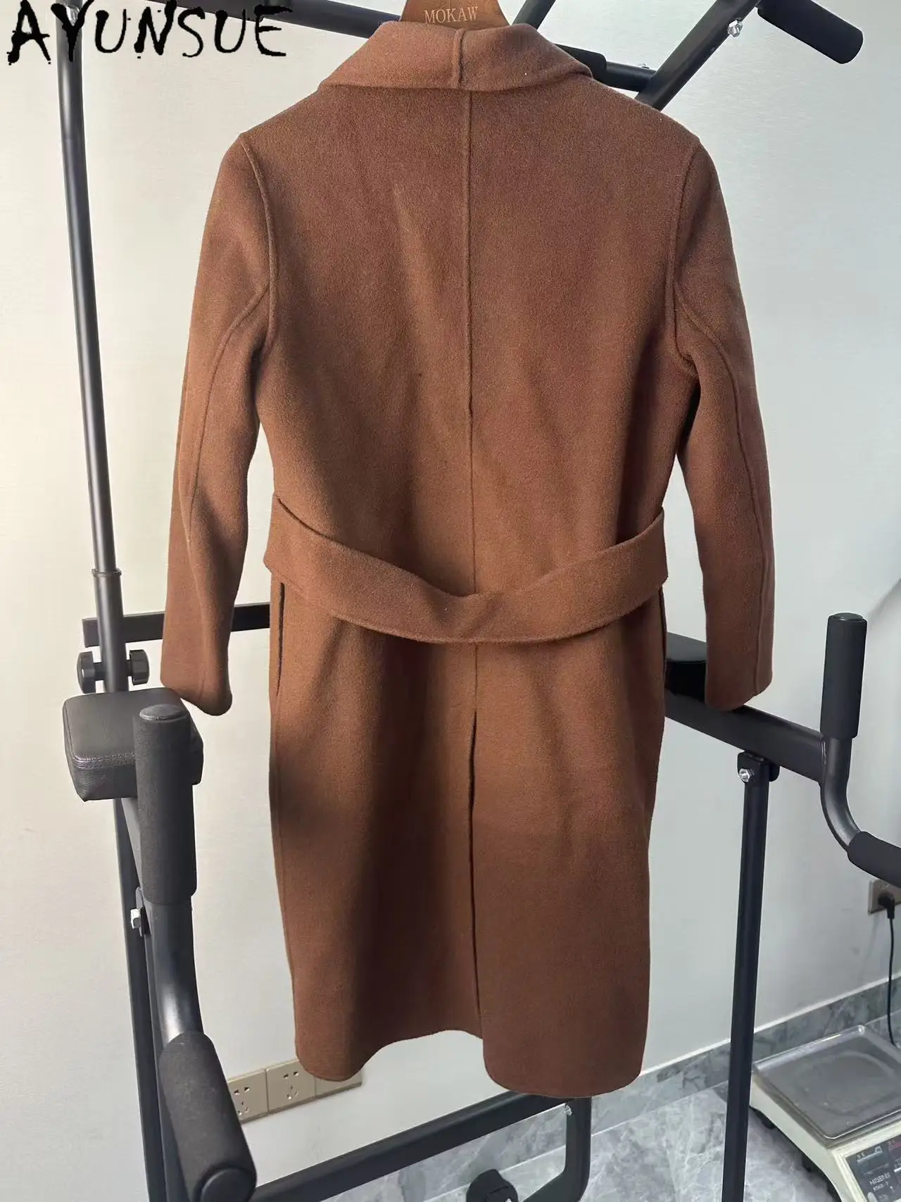 AYUNSUE سترة من الصوف الحقيقي للنساء ملابس شتوية حزام متوسط الطول معطف واق من المطر تعزيز فريد عيوب صغيرة لا استرداد لا تبادل #2