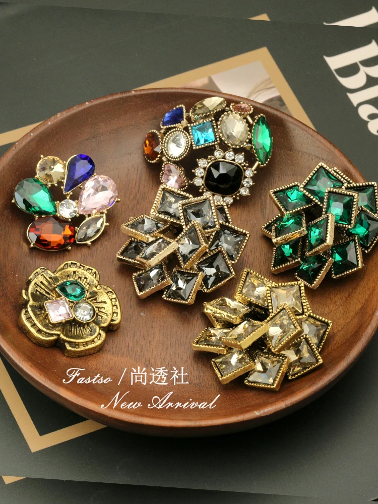 New Arrival Big Antique Rhinestone Metal Buttons for Clothes Coat Cardigan Sweater Luxury Vintage Handcraft