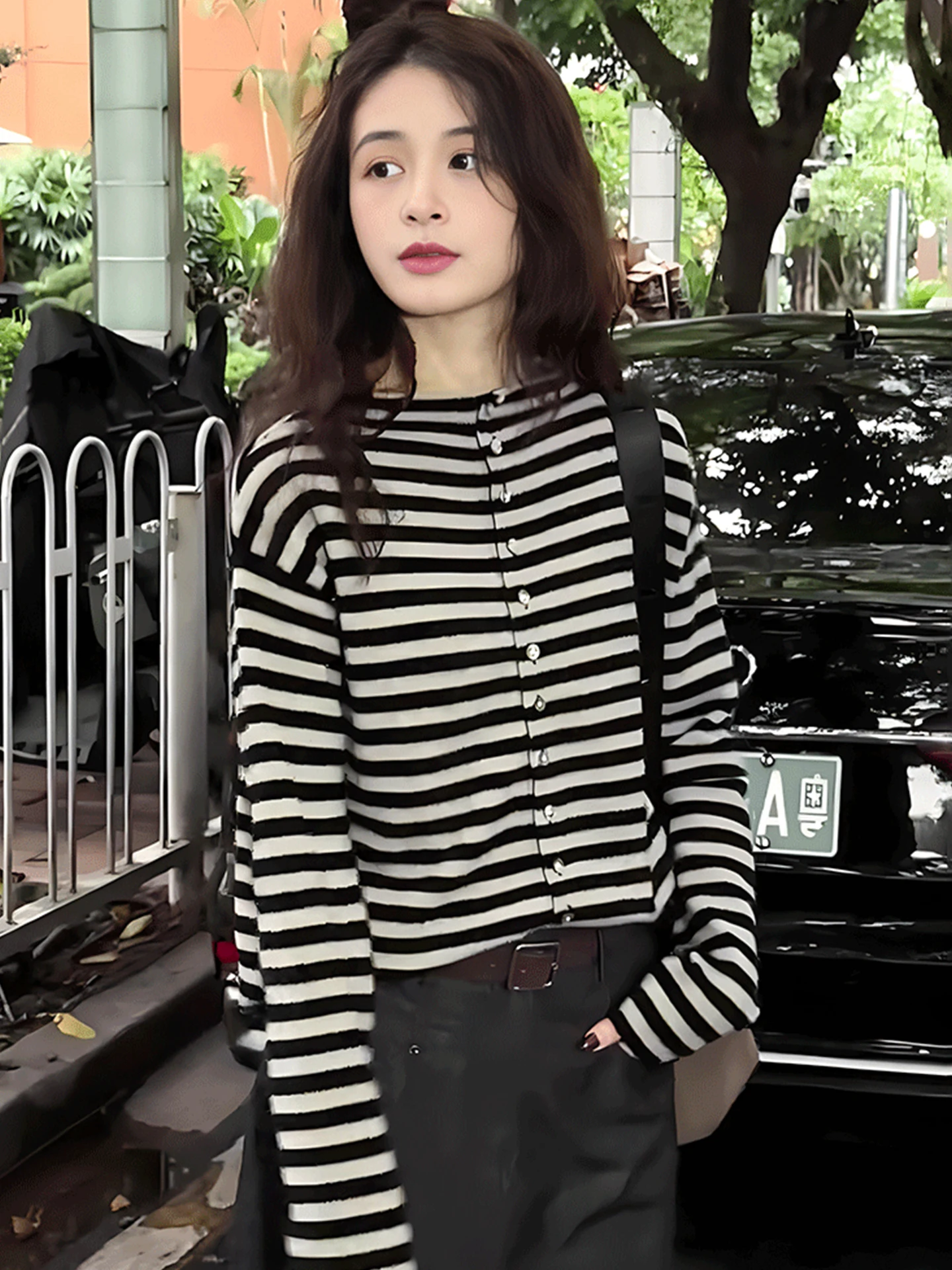 

Женский вязаный кардиган в полоску с одной пуговицей, в корейском стиле, с длинным рукавом, для ранней осени, повседневный, люксовый