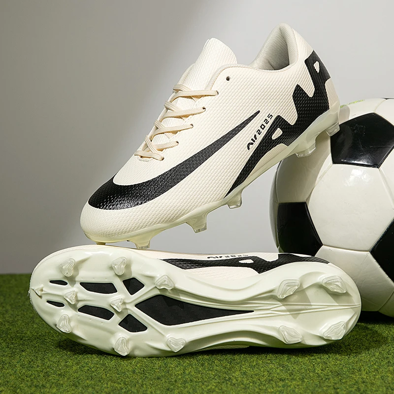 

Professional Football Field Boots Men Fast Football Shoes Society Cleats Soccer Shoes Sneaker High Quality Sneaker Low Cut