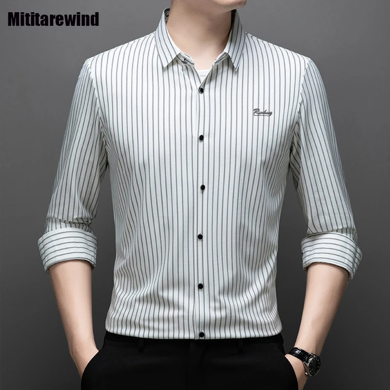 

Spring Summer Seamless Long Sleeve Shirts Men Business Striped Shirt Causal Lapel Stretch Slim Fit Shirt Commute Men Top Fashion