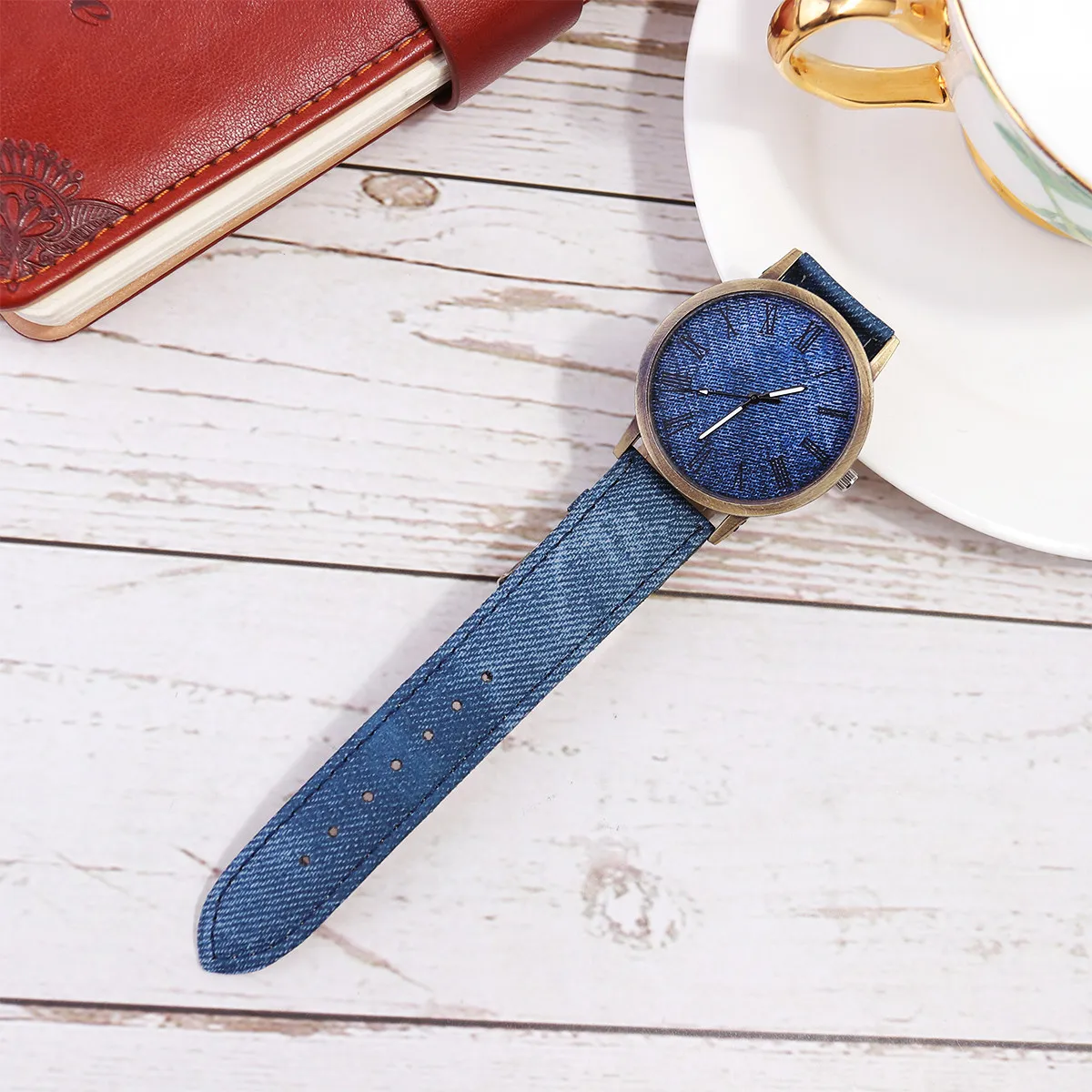 Canvas Quartz Watch Navy Elegant Fashion Wrist Watch Silent Precise Moving Suitable for Any Occasions Delicate Wrist Decoration