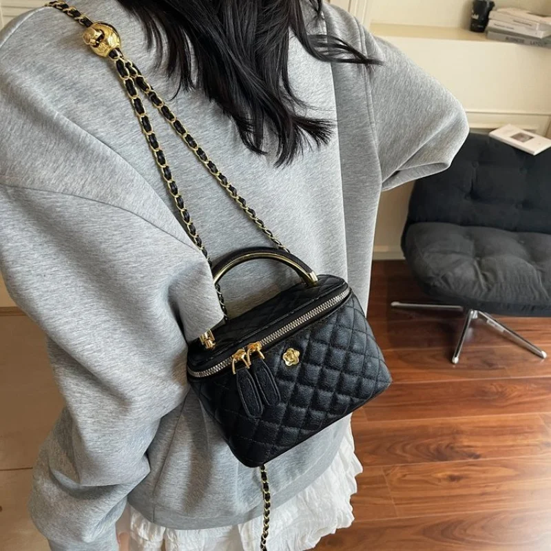 

Stylish Casual Simple Clutch Bag Women Minimalist Vintage Trendy Fashionable With Leather Elegant Best