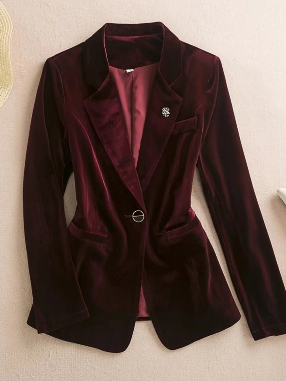 

Бархатный пиджак большого размера 2025 года для женщин, весенне-осенний высококачественный профессиональный костюм, темпераментный костюм