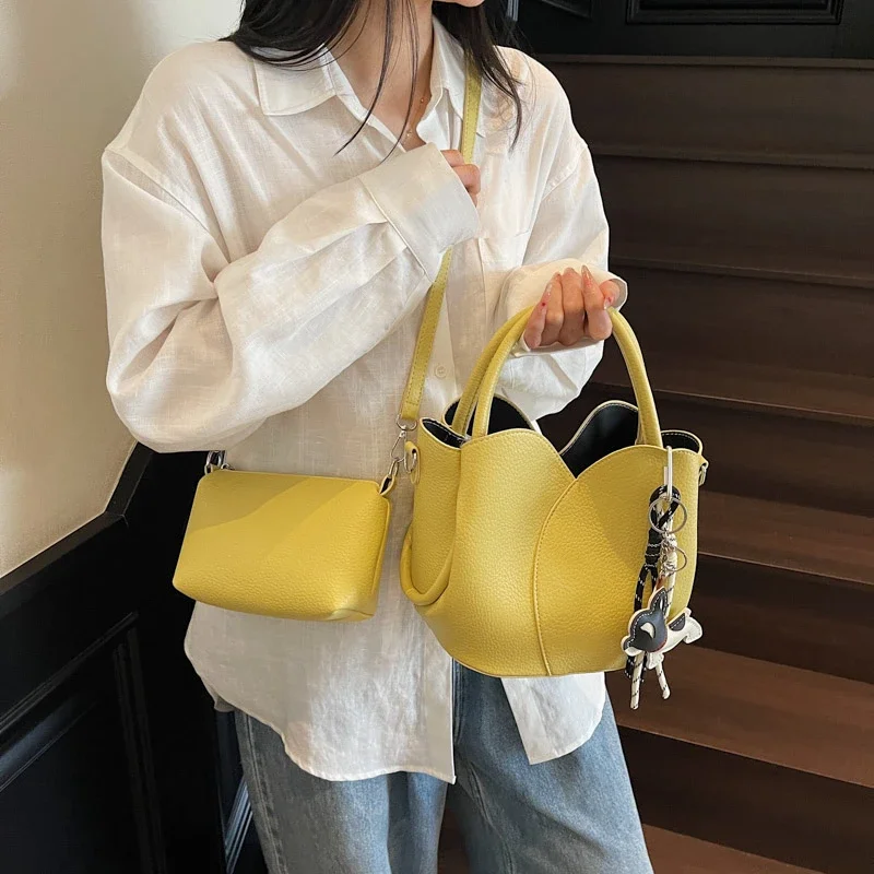 

2 Sets Casual Tote Bags PU Leather Shoulder Bags for Women Fashion Female Travel Bag Retro Bucket Lady Crossbody Bag Brand Sac