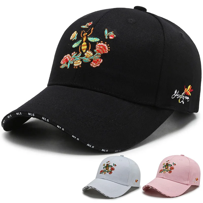 

2025 New Baseball Cap for Women Fashion Trendy Baseball Caps Bee Embroidered Sports Sun Hats Sun Protection Hat Men Golf Hat