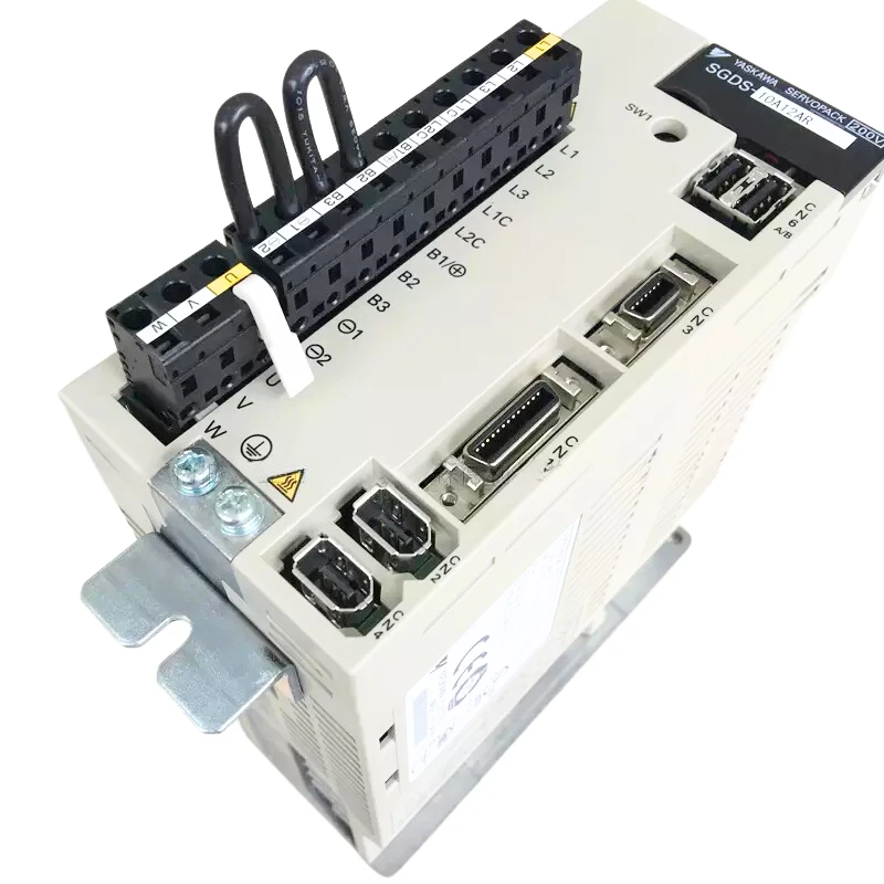 New In Box Yaskawa SGDS-10A12AR Servo Drive Expedited Delivery