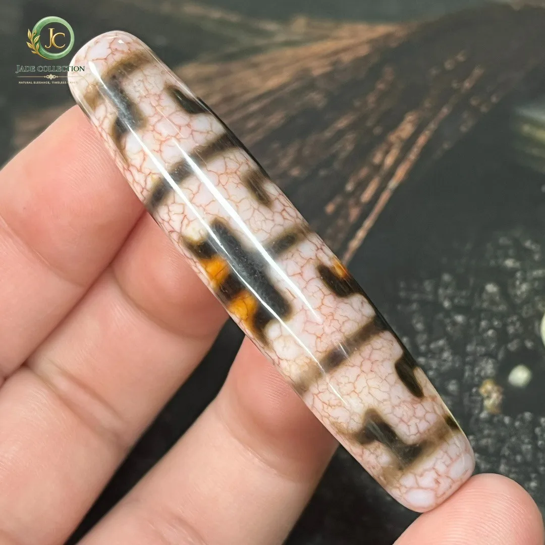 Power Tibetan Old Agate Old dZi *Figure Guiren* Bead Amulet Bead 57mm Z0407