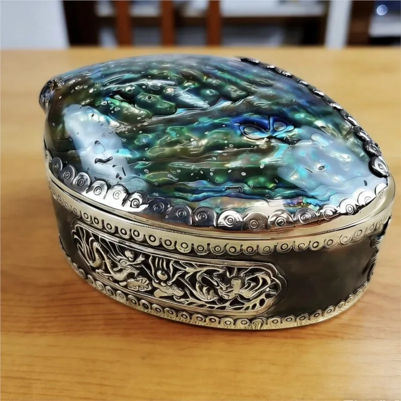 

Southeast Asian Vintage Luxury Shell Jewelry Box Blue-green Colorful Texture, Copper Edge Carving Craftsmanship Exquisite Gift