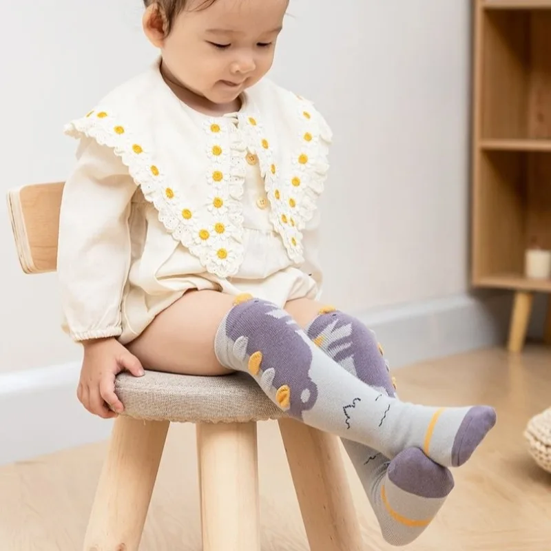 Skarpety 3D bez pięty za kolano dla niemowląt i małych dzieci, jesienno-zimowe, tubularne ocieplacze na nogi, proste skarpety dla niemowląt.