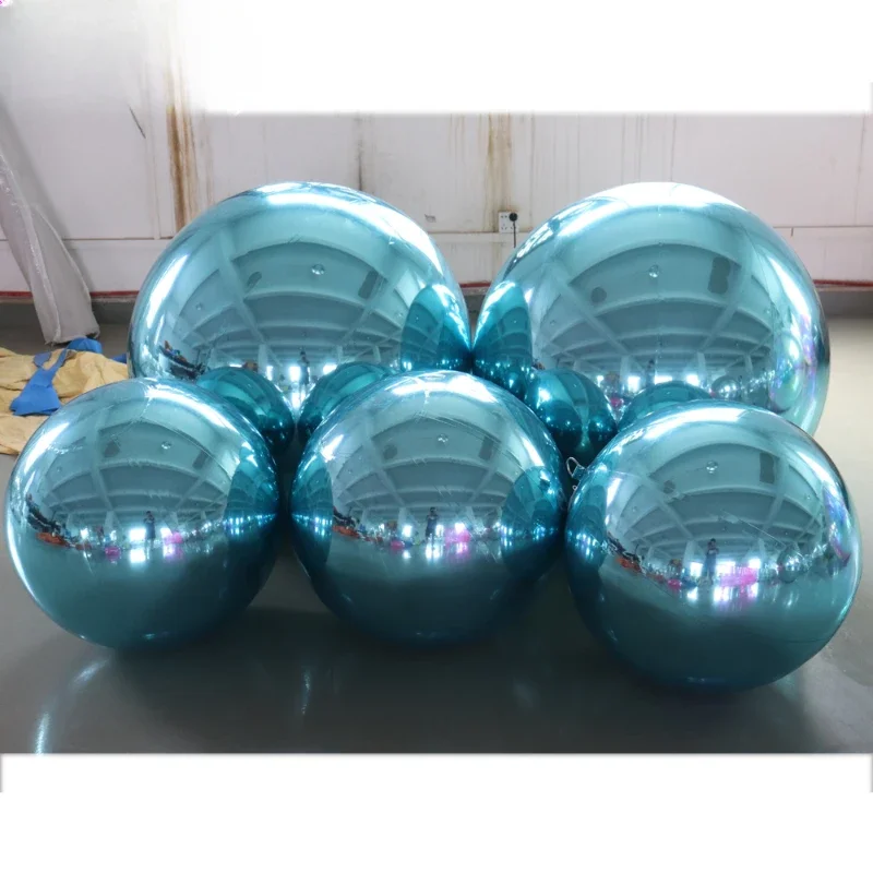 Inflatable mirror ball balloon inflator