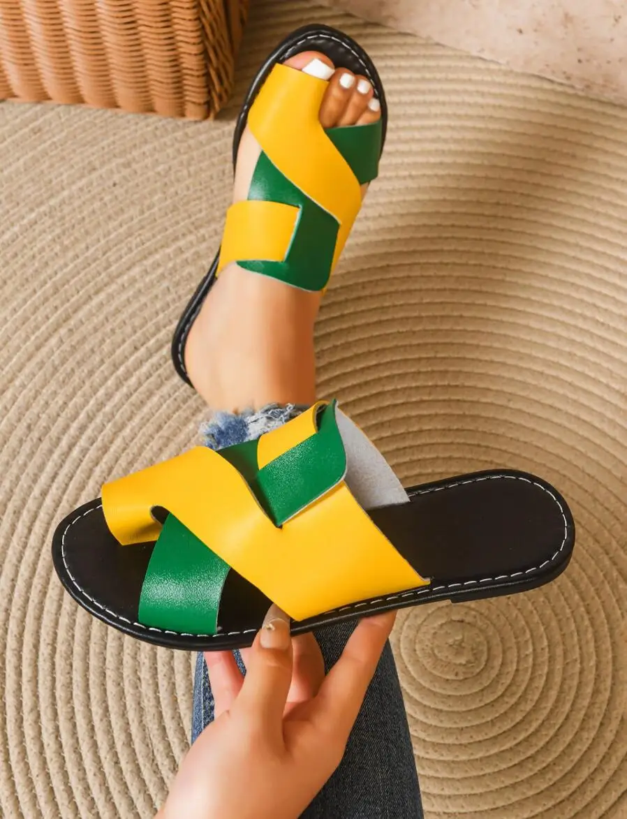 

Женские летние модные уличные сандалии больших размеров, пляжные персонализированные тапочки для дома и ванной, с мягкой подошвой, противоскользящие, 36-43 размеры