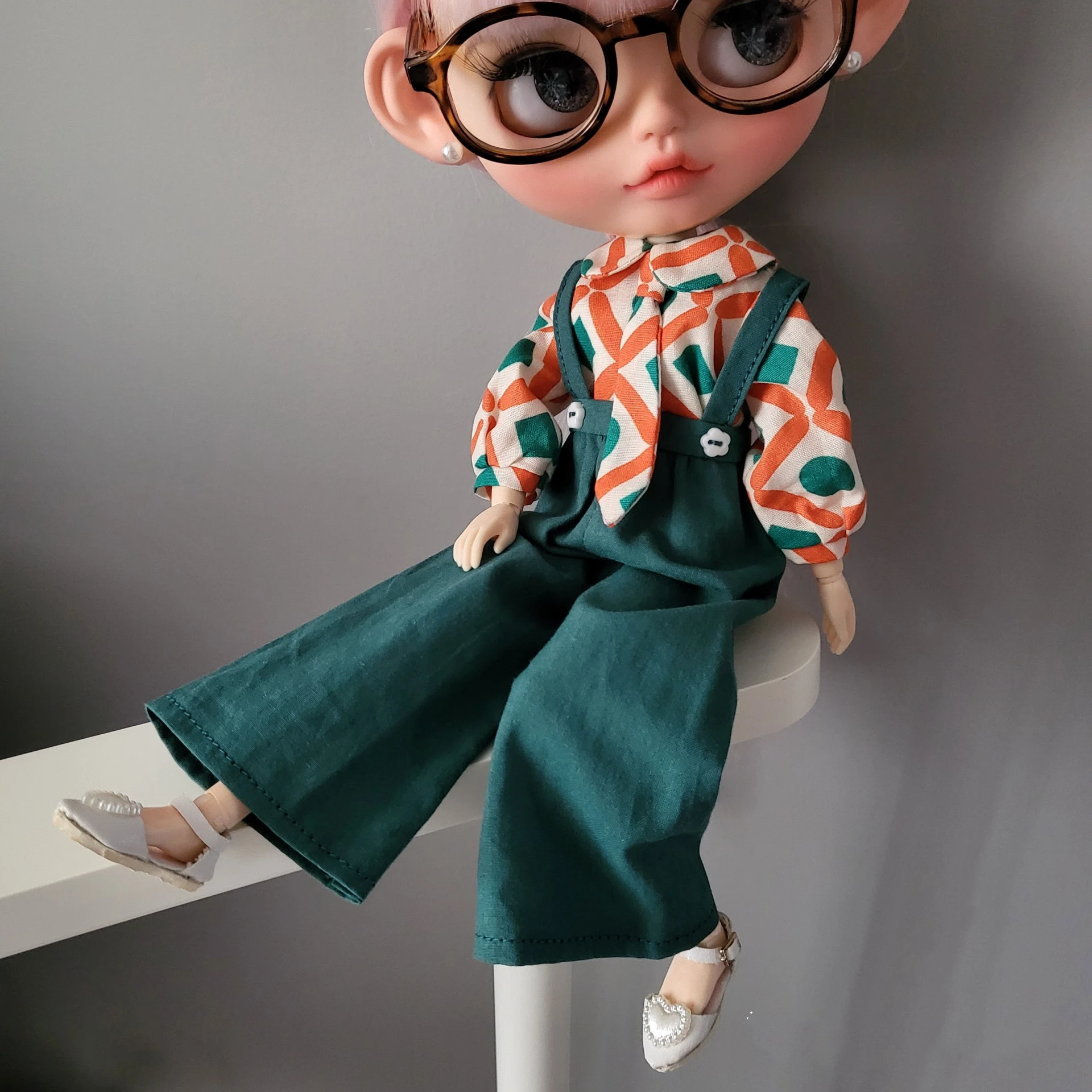 Blythe clothes dress Postal green Jumpsuit Seattle Vintage shirt 30 cm  bjd toy skirt (Fit for Pullip,Ob24, ob22、Licca)