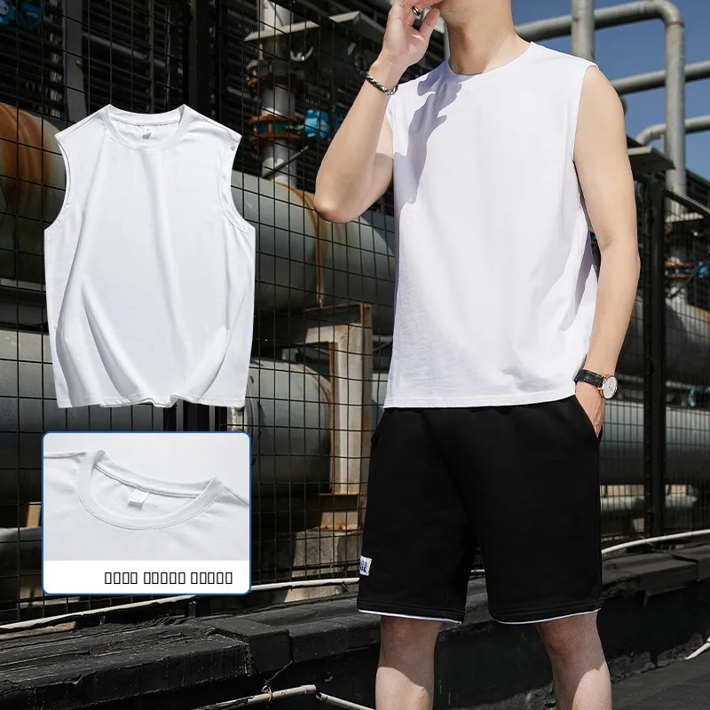 

Мужской спортивный комплект: летняя футболка из чистого хлопка для баскетбола и повседневные брюки 3/4 длины. Стильный и удобный комплект.