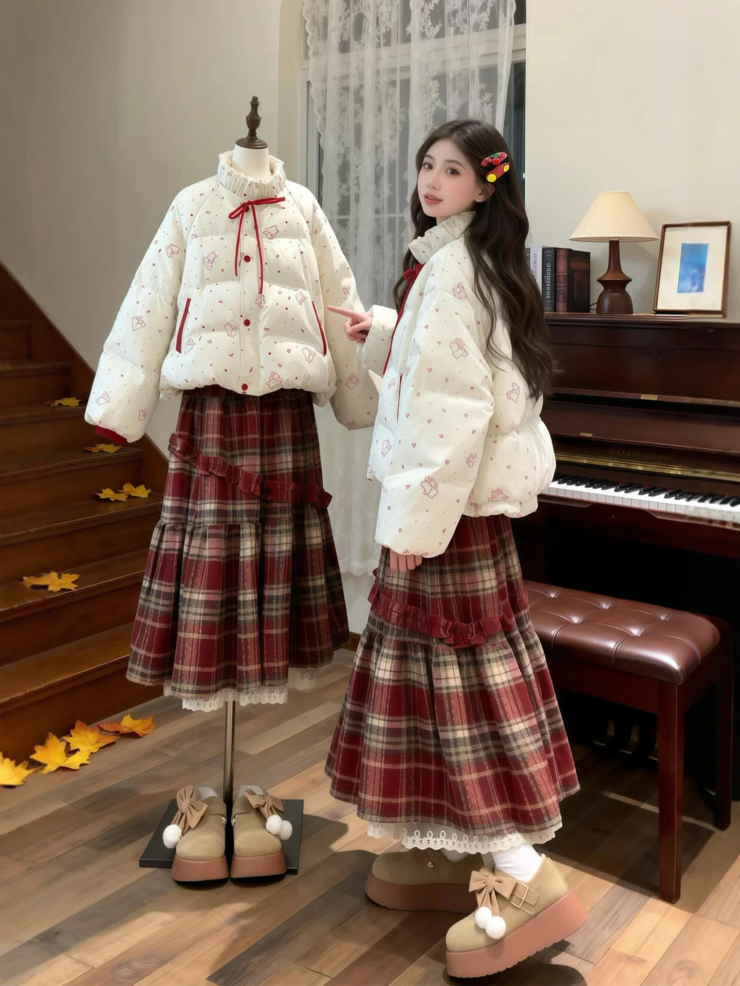 

Зимний теплый хлопковый комплект: куртка и юбка в клетку, женский повседневный модный комплект с завышенной талией, завязками, высоким воротником и молнией.