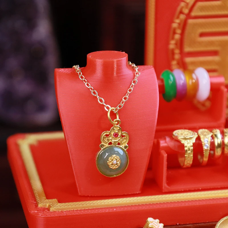 1 قطعة دمية محاكاة صندوق عرض المجوهرات 1/12 مصغرة النمط الغربي قلادة لعبة مجسمة بيت الدمية الصغيرة اكسسوارات الديكور