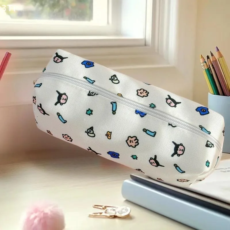 Large Capacity Capybara Pencil Case with Zipper - Ideal for Cosmetics and School Supplies