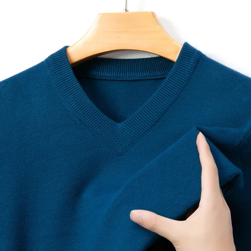 100% Wool Spring and Autumn Woolen Sweater Men's V-neck Knitted Sweater Middle aged V-neck Sweater Warm Base Sweater pullovers