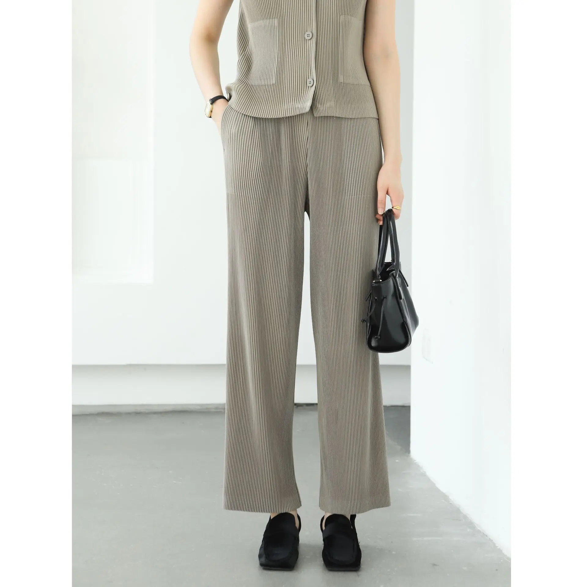 Miyake Fold 2025 Autumn Spring Collection Fold Casual Versatile Loose Fashion Pleated Comfortable Elastic Waist Straight Pants