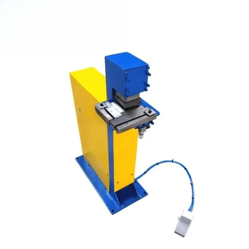 Air duct square angle steel shearing machine/pneumatic rectangular pipe angle cutting machine from