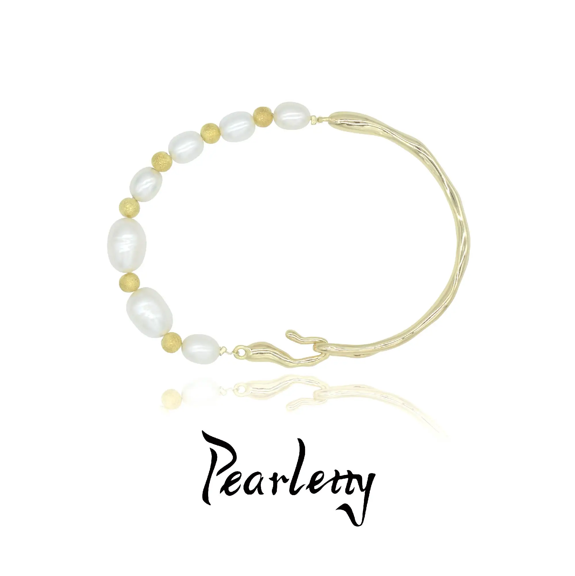 Pearletty Freshwater Pearl Bracelet 18k Gold Plated Beaded Bangle Rice Pearl and Round Pearl Beadeded